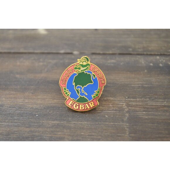 Simple Greene EGBAR Pin Gold Tone Enamel Everything's Gonna Be Alright Mascot - Picture 1 of 5